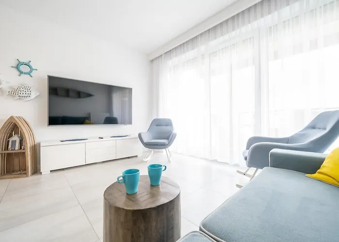 Diament Διαμέρισμα *